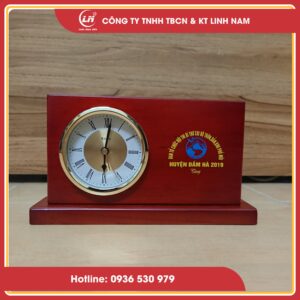 nơi đặt làm đồng hồ để bàn