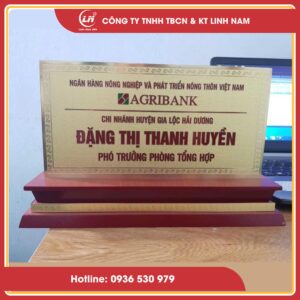 biển chức danh
