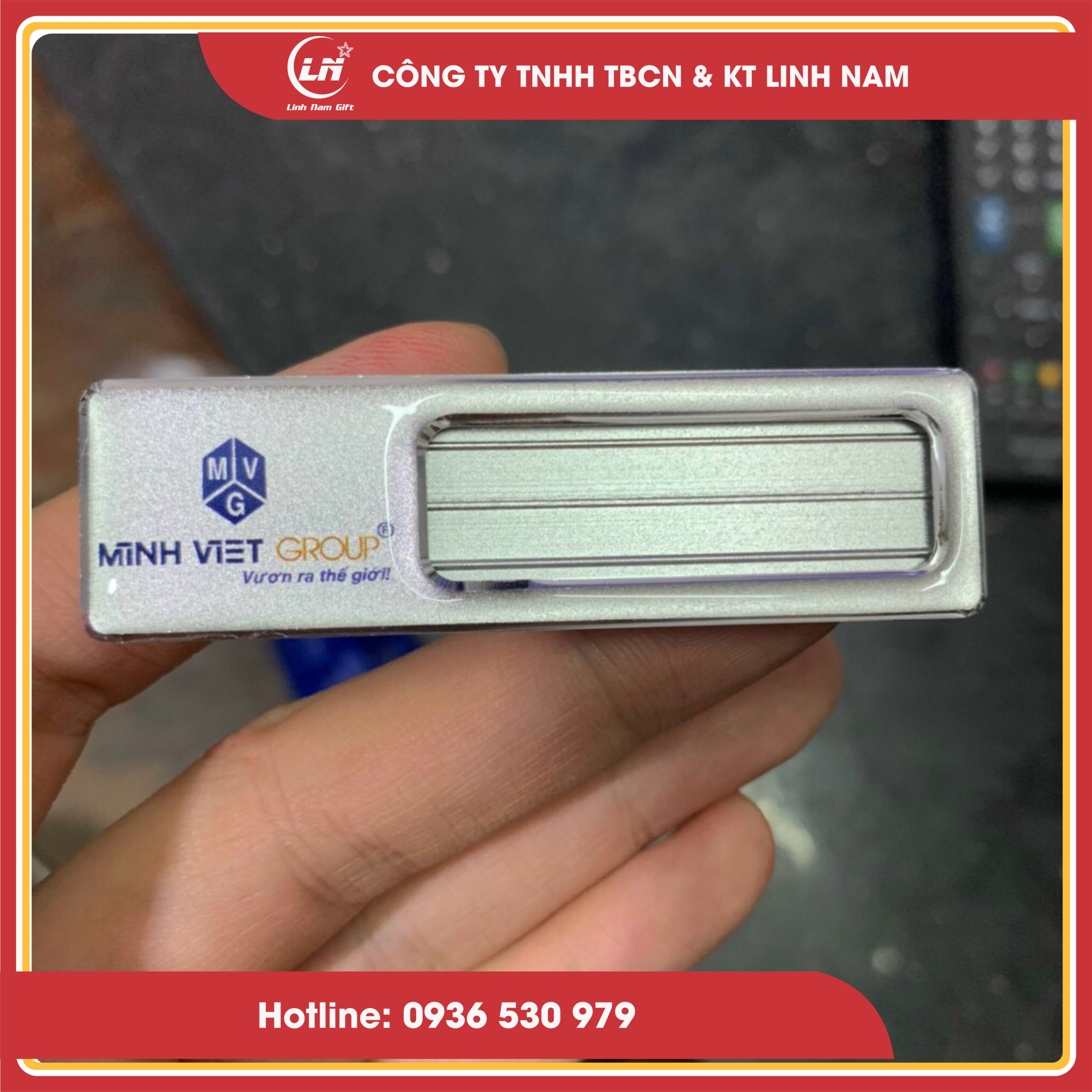Thẻ tên nhân viên 05