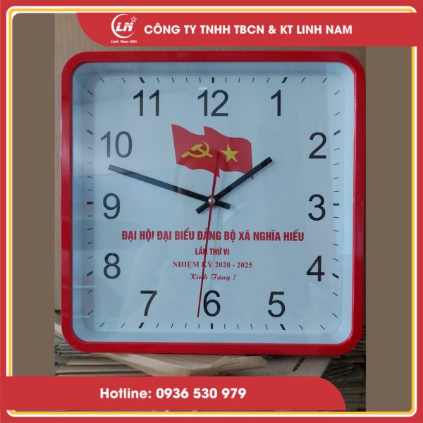 Đồng hồ treo tường 06