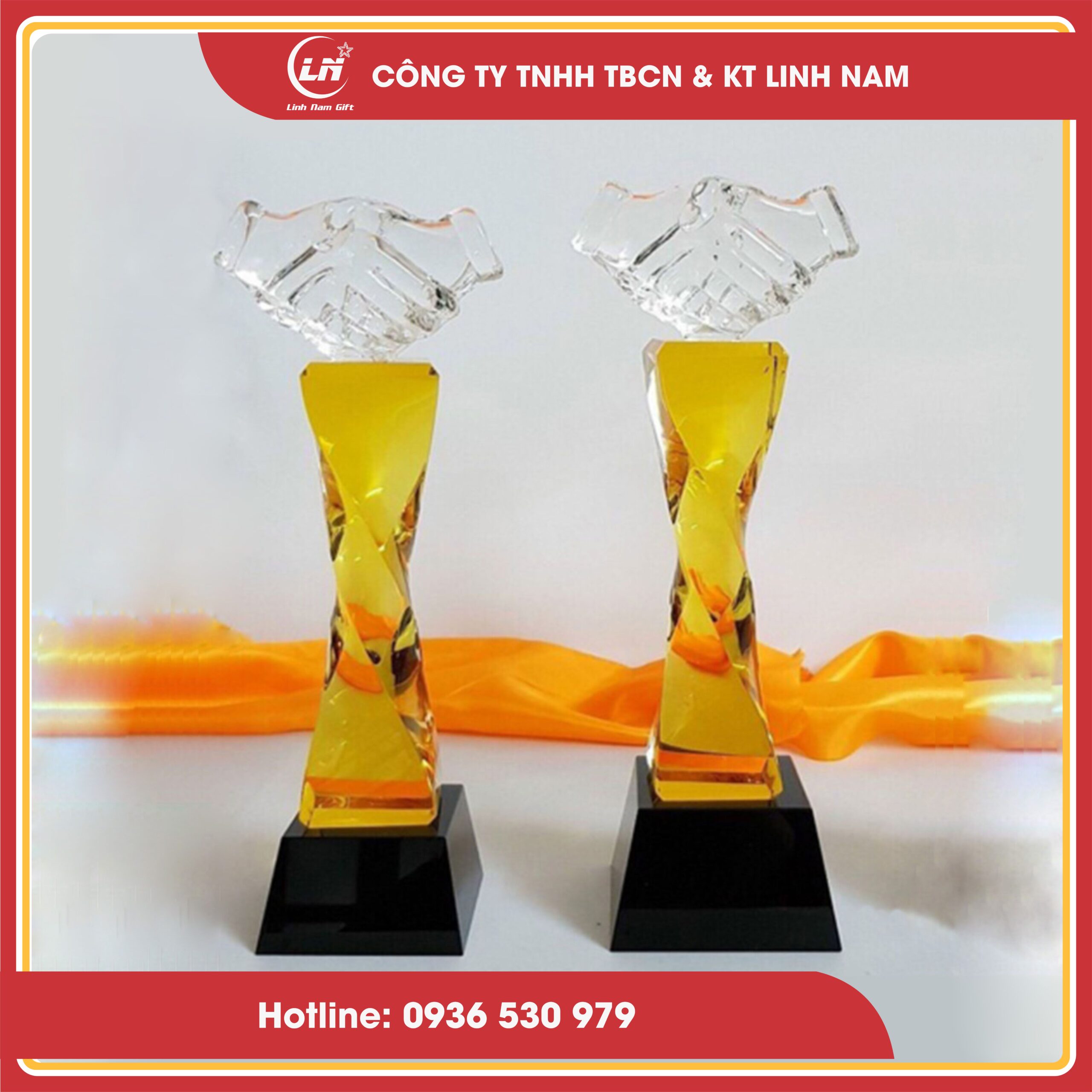 in cúp pha lê theo yêu cầu tại hải dương